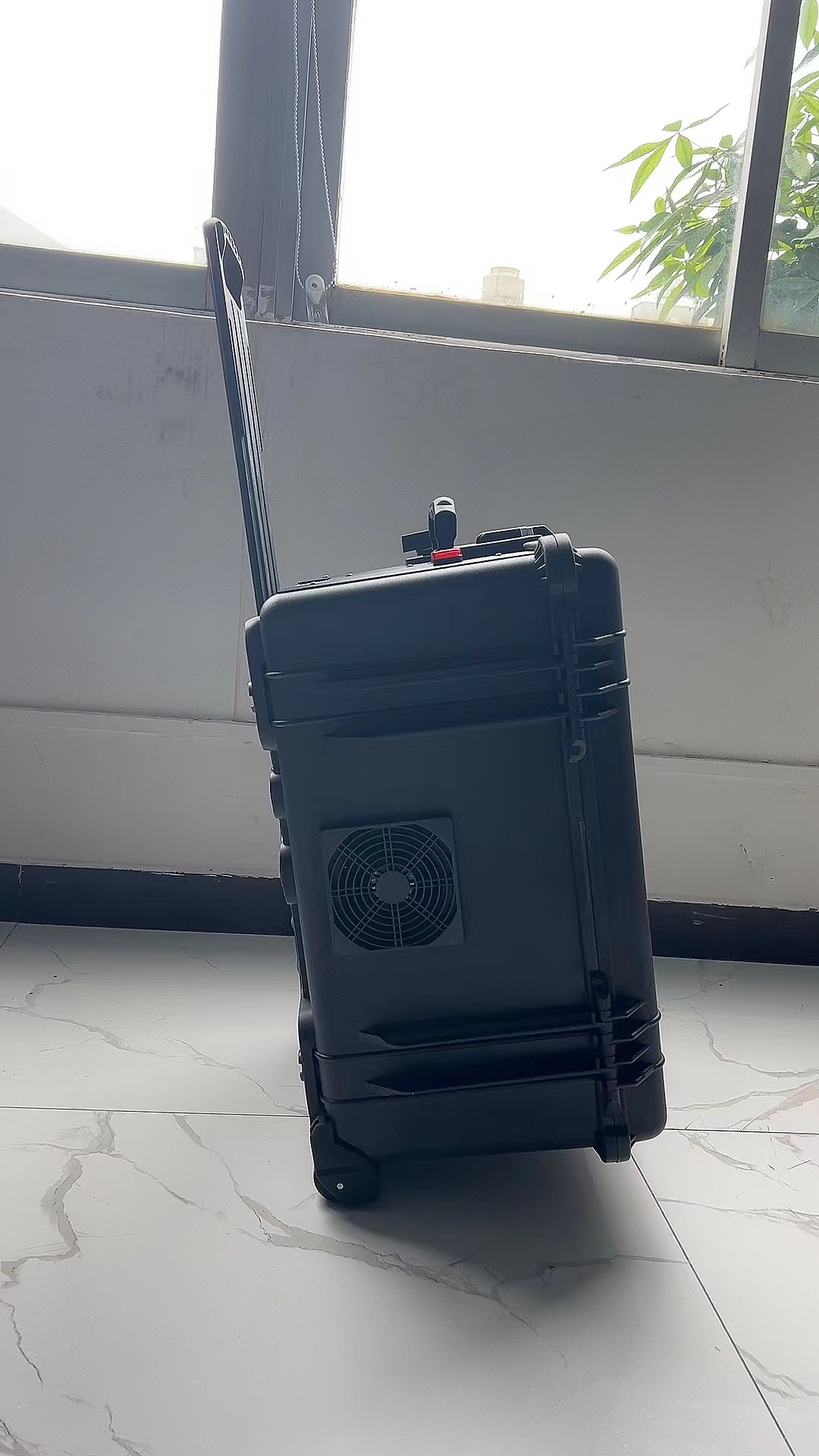 应县手拉箱型移动通信干扰器